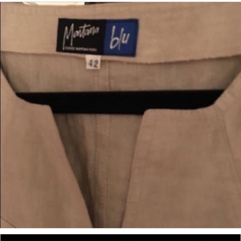 Italian Linen Vest - Picture 2 of 5